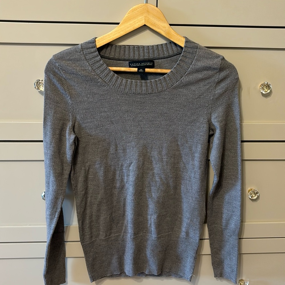 Banana republic merino wool sweater